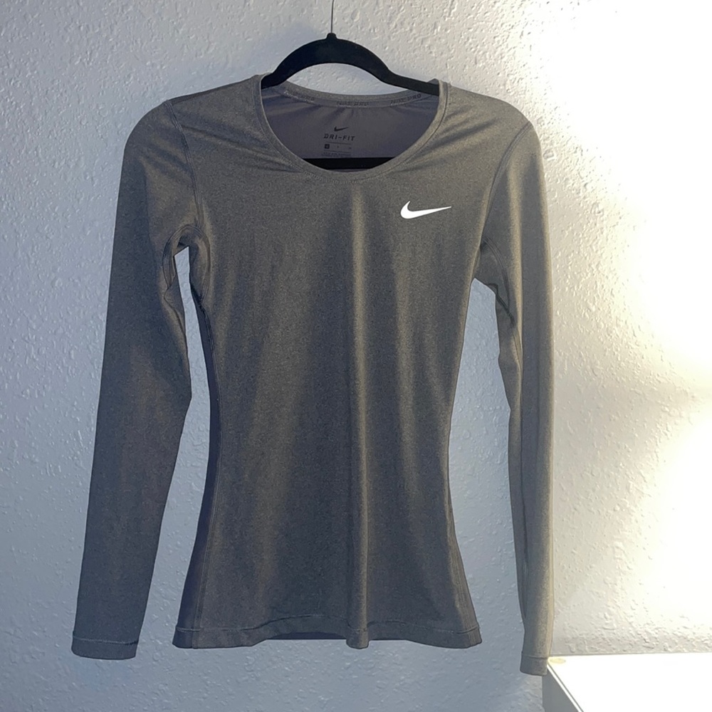 Nike Pro Dri-Fit Long Sleeves